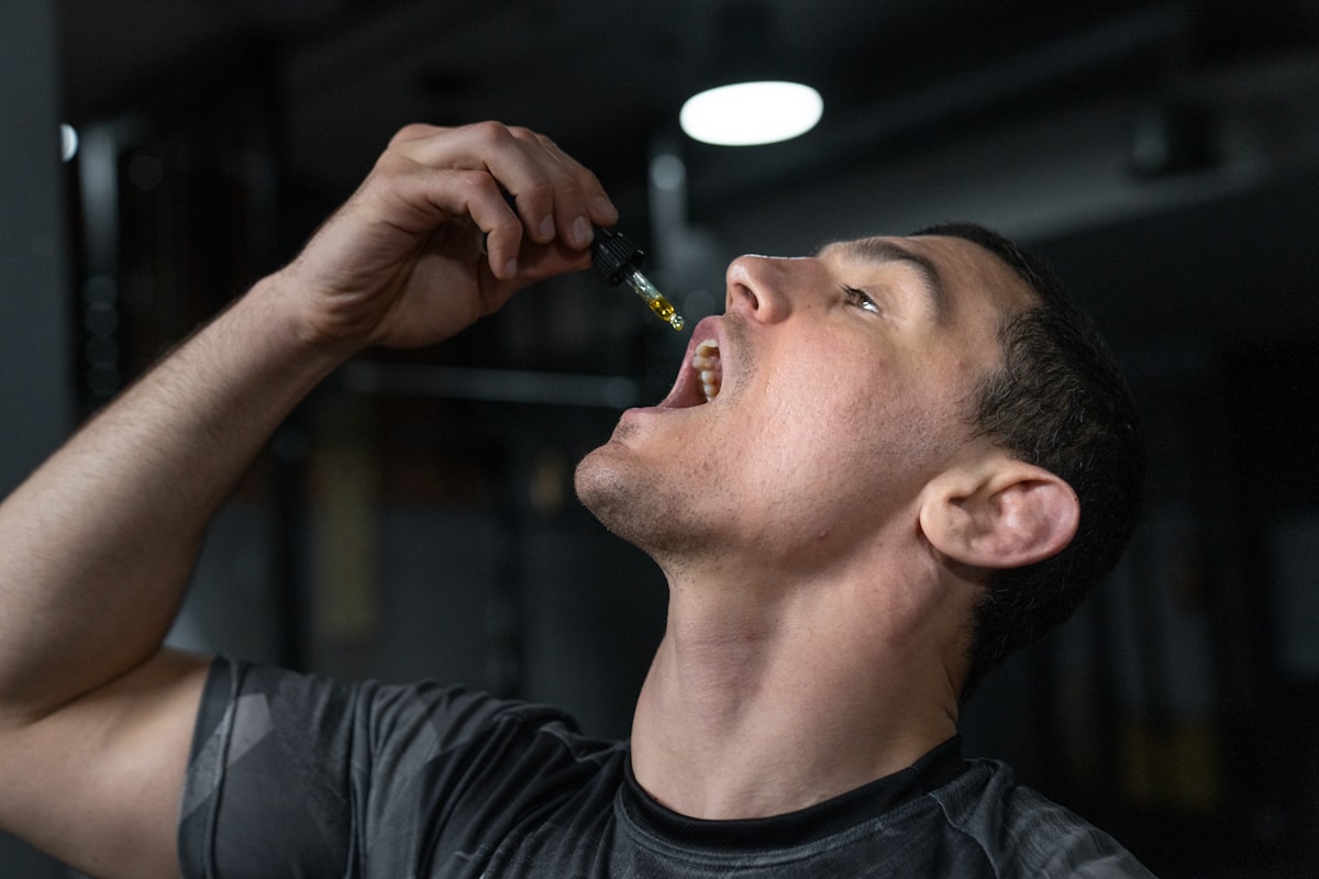 Natural vitamins and minerals for men's health